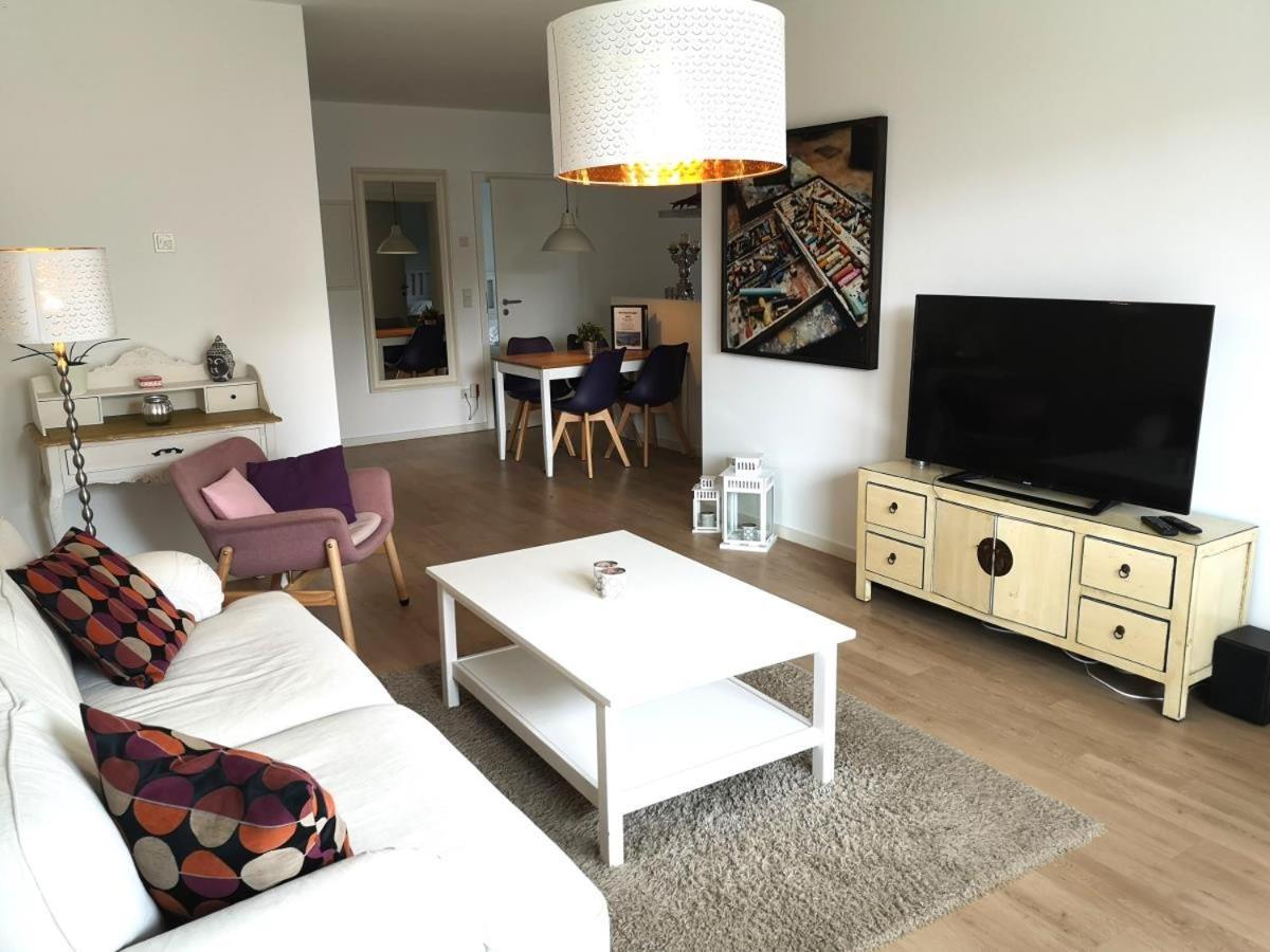 Ferienwohnung Art In Born Exteriör bild
